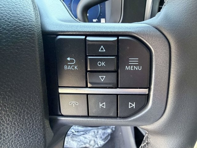 2026 Ford Super Duty F-350 DRW LARIAT