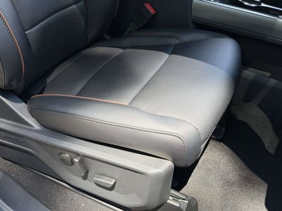2026 Ford Super Duty F-350 DRW LARIAT