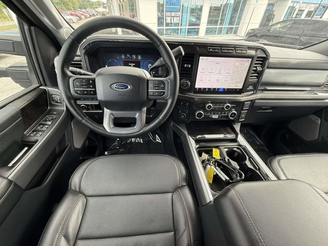 2023 Ford Super Duty F-350 DRW LARIAT
