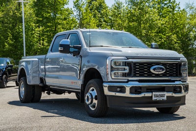 2026 Ford Super Duty F-350 DRW LARIAT