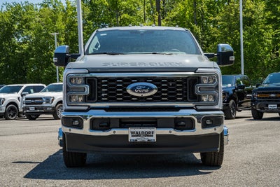 2026 Ford Super Duty F-350 DRW LARIAT