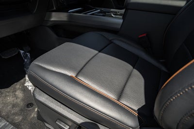 2026 Ford Super Duty F-350 DRW LARIAT