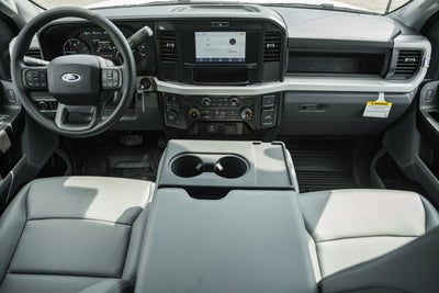 2026 Ford Super Duty F-350 DRW XL