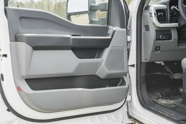 2026 Ford Super Duty F-350 DRW XL