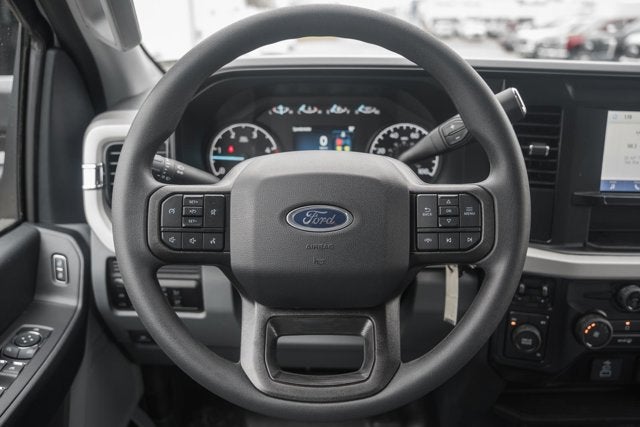 2026 Ford Super Duty F-350 DRW XL