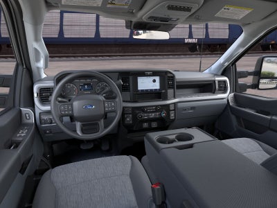2026 Ford Super Duty F-350 DRW XL