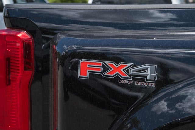 2026 Ford Super Duty F-350 DRW XLT