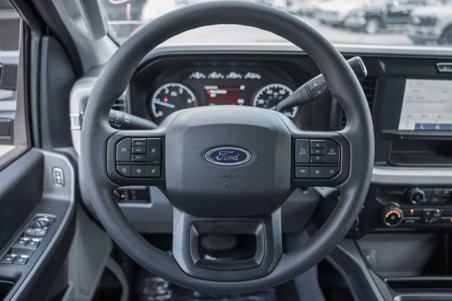 2026 Ford Super Duty F-350 DRW XLT