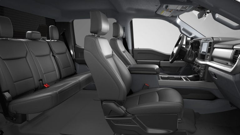 2026 Ford Super Duty F-350 DRW XLT