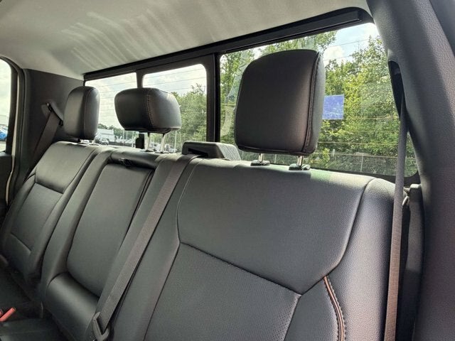 2026 Ford Super Duty F-350 DRW LARIAT