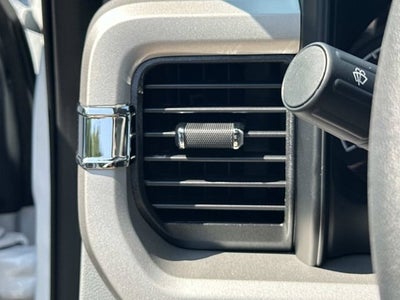 2027 Ford Super Duty F-350 SRW XL