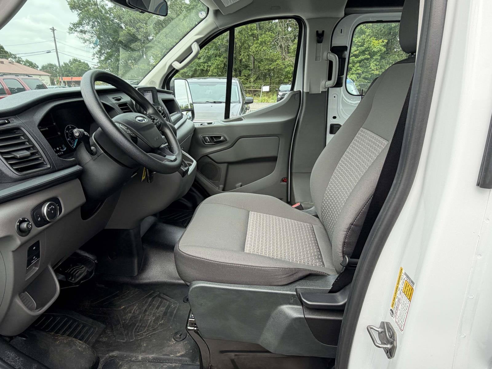 2024 Ford Transit Cargo Van T-350 130" Low Rf 9500 GVWR RWD