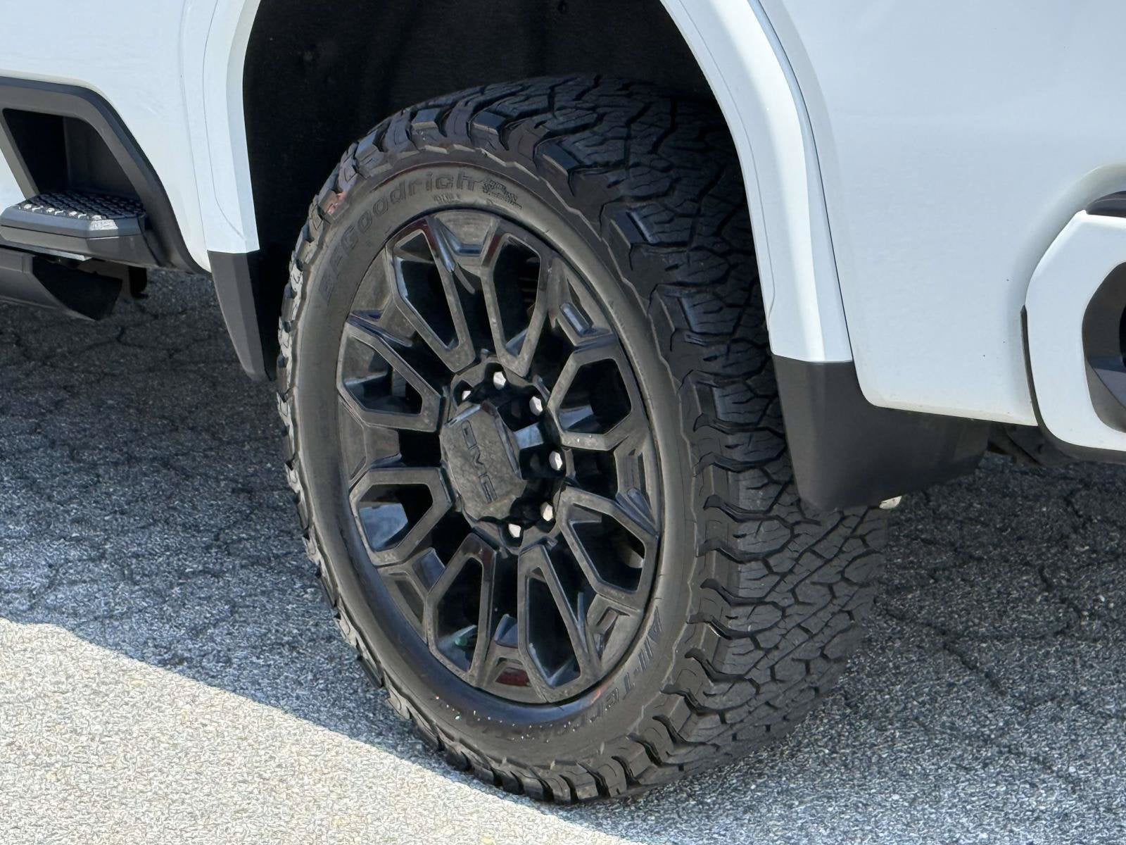 2024 GMC Sierra 2500HD AT4