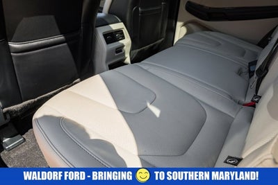 2020 Ford Edge Titanium