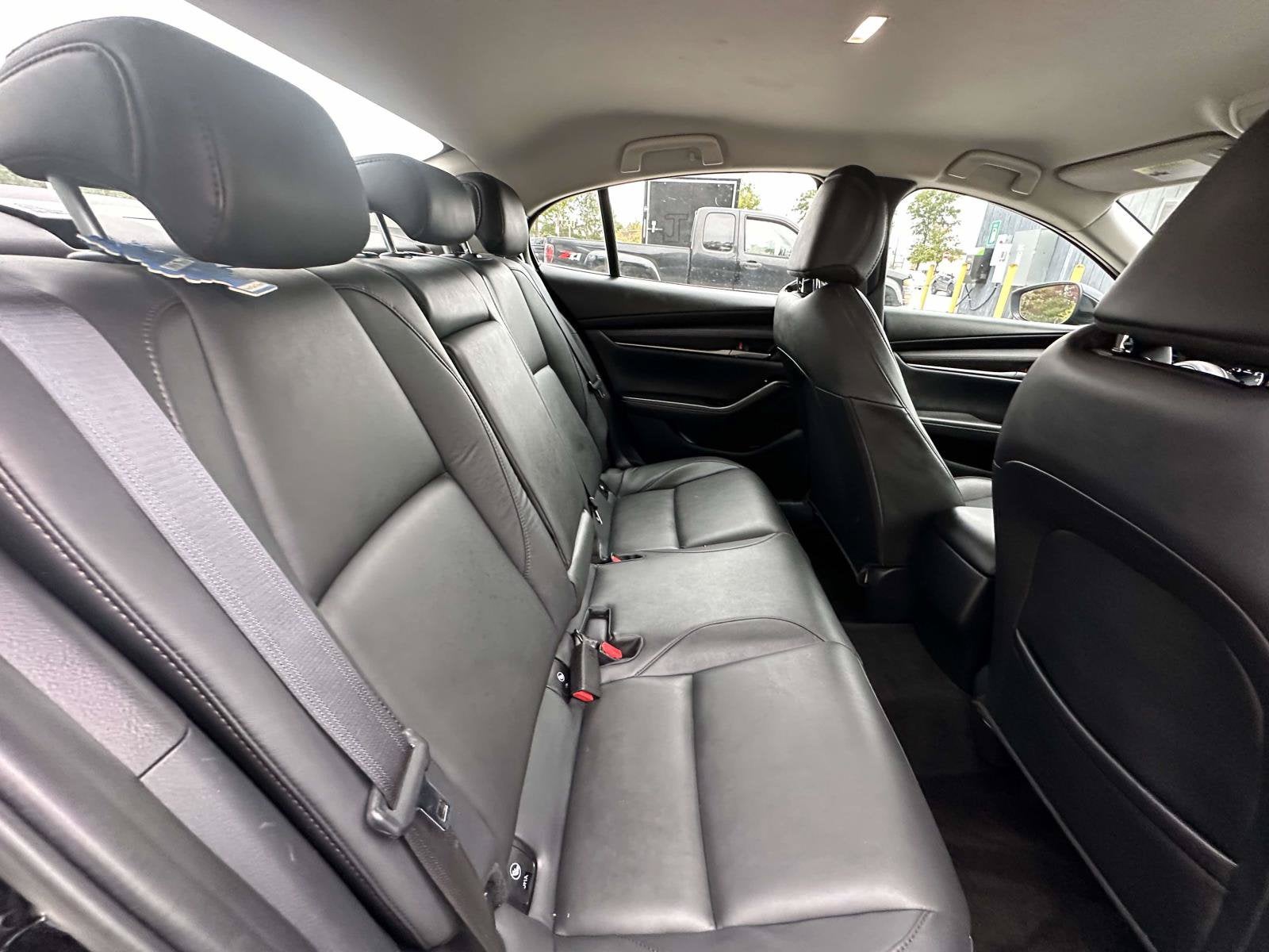2025 Mazda Mazda3 Sedan 2.5 S Select Sport
