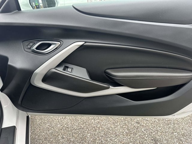 2023 Chevrolet Camaro 2LT