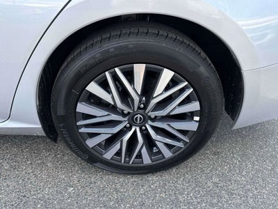 2025 Nissan Altima SV