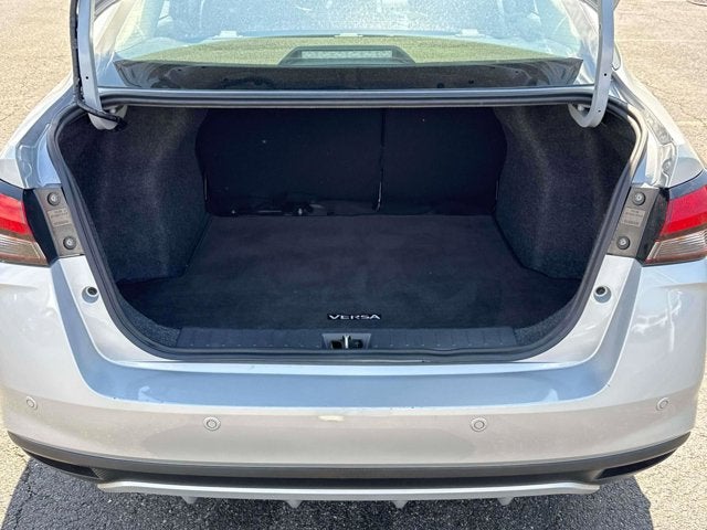 2024 Nissan Versa SV