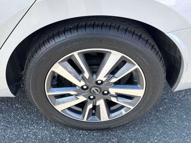 2024 Nissan Versa SV