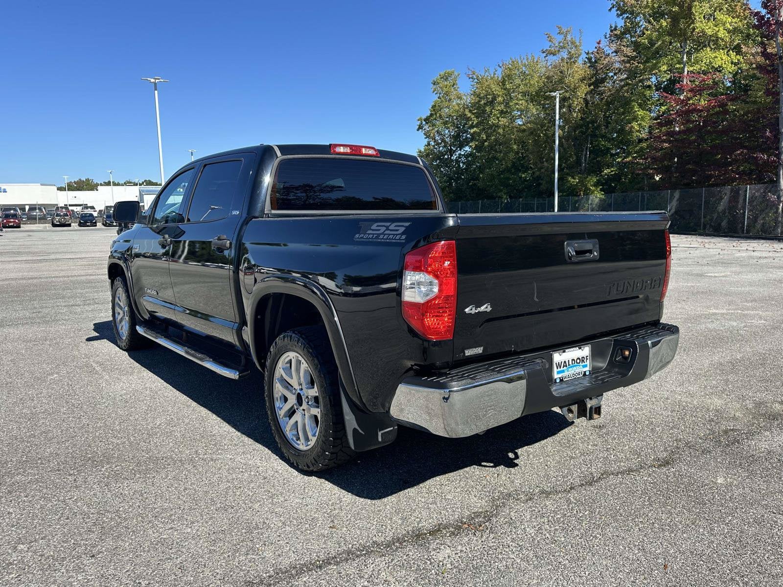 2018 Toyota Tundra 4WD Base