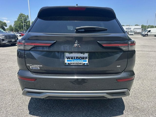 2025 Mitsubishi Outlander SE