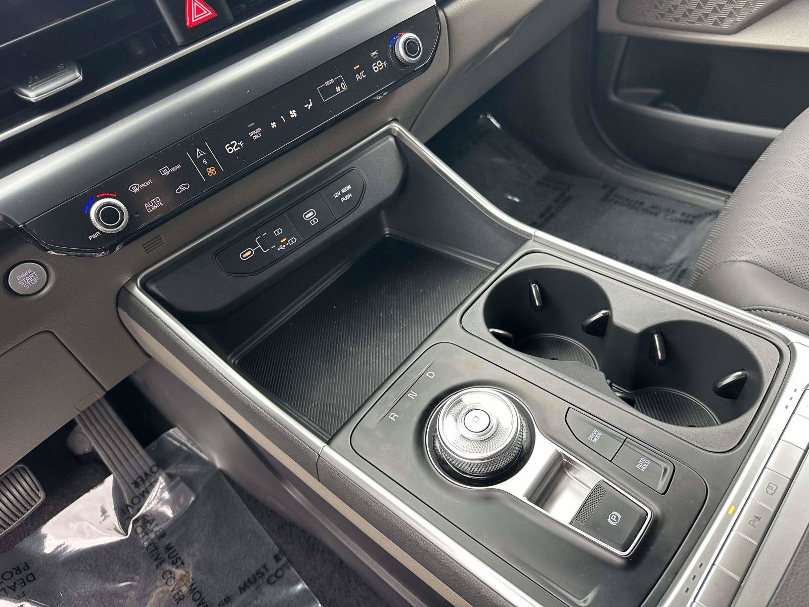 2026 Kia Carnival Hybrid LXS