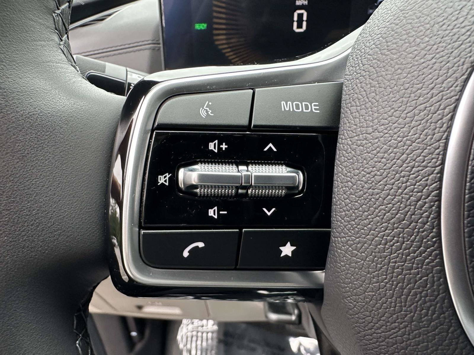 2026 Kia Carnival Hybrid LXS