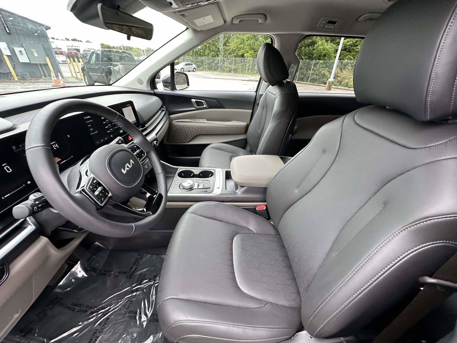 2026 Kia Carnival Hybrid LXS