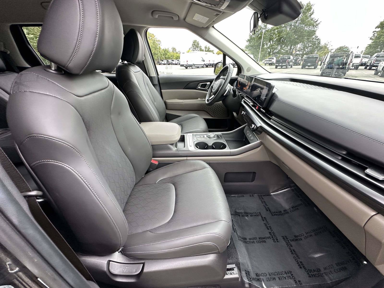 2026 Kia Carnival Hybrid LXS