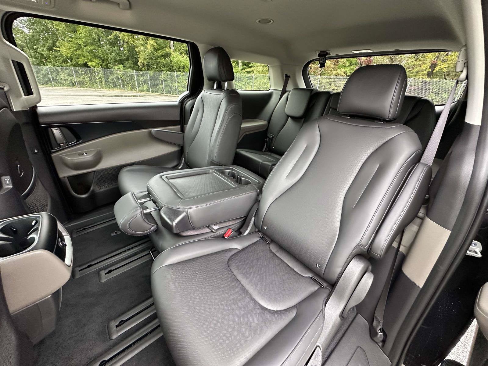 2026 Kia Carnival Hybrid LXS