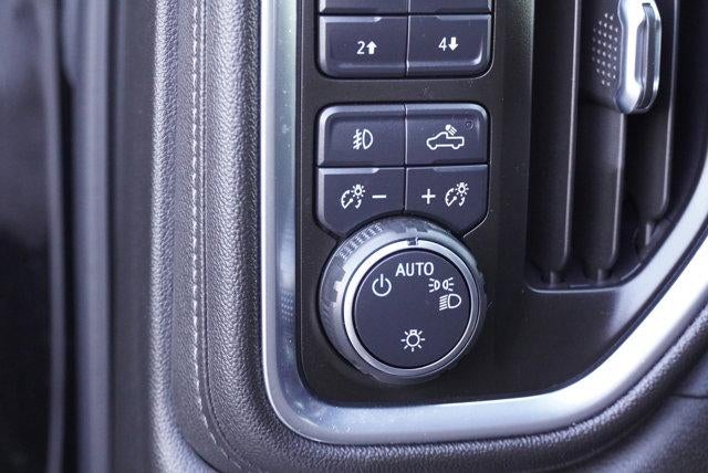 2020 Chevrolet Silverado RST