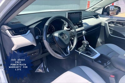 2020 Toyota RAV4 XLE Premium