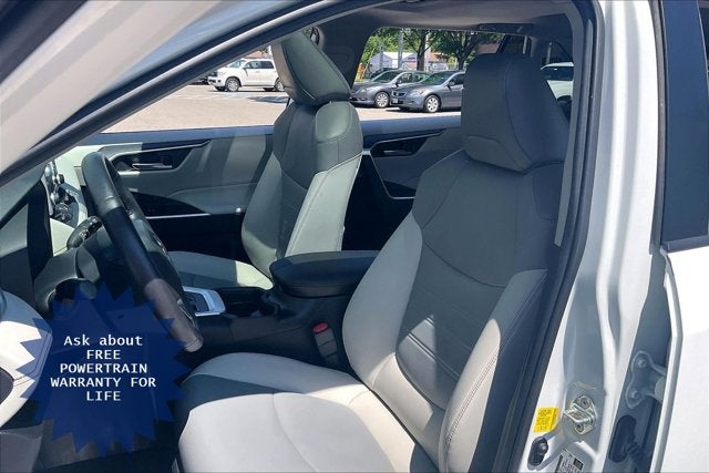 2020 Toyota RAV4 XLE Premium
