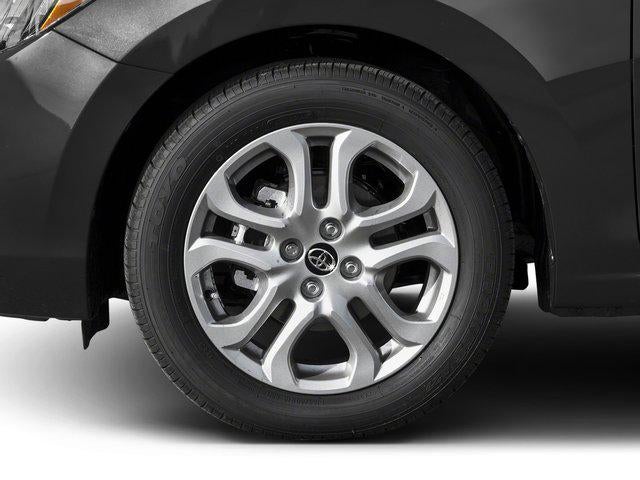 2017 Toyota Yaris iA Base