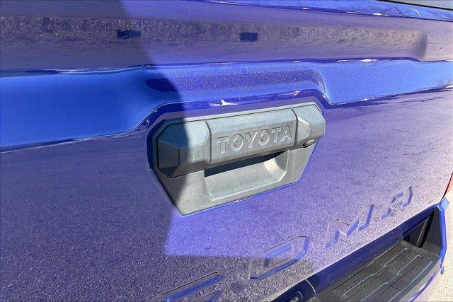 2024 Toyota TACOMA SR5 SR5