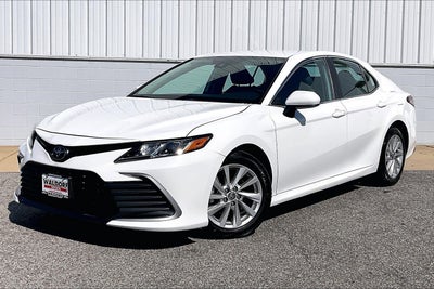 2024 Toyota Camry LE