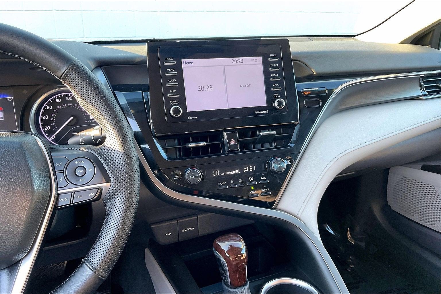 2022 Toyota Camry Hybrid Hybrid LE