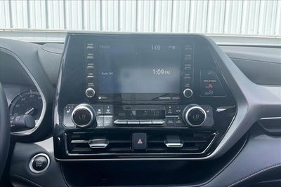 2020 Toyota HIGHLANDER XLE