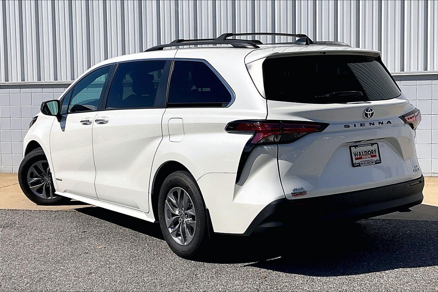 2021 Toyota Sienna XLE