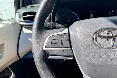 2021 Toyota Sienna XLE