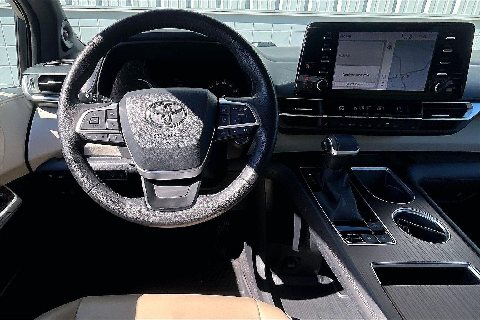 2021 Toyota Sienna XLE