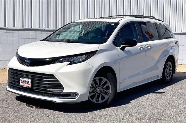 2021 Toyota Sienna XLE