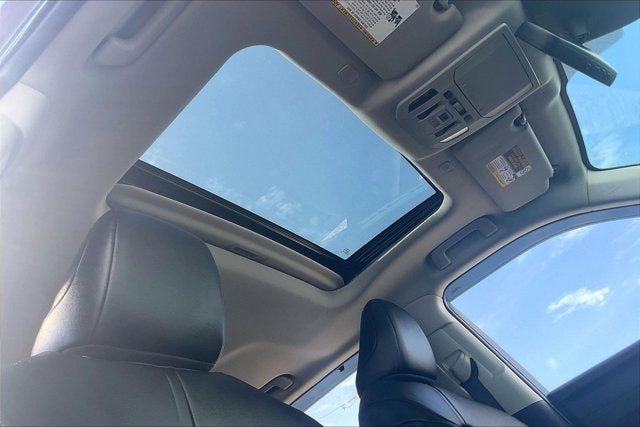 2023 Toyota Highlander Base