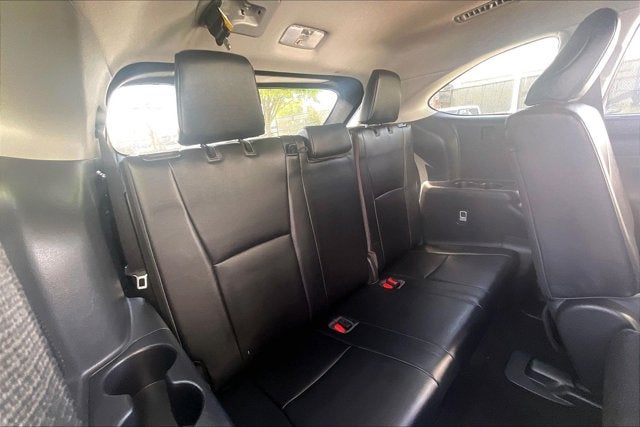 2023 Toyota Highlander Base