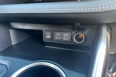 2023 Toyota Highlander Base