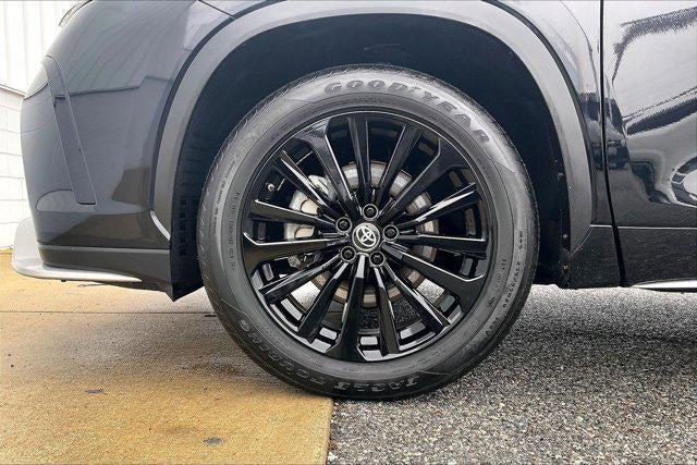 2025 Toyota HIGHLANDER XSE