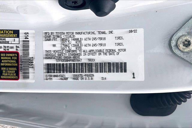 2023 Toyota TUNDRA 4X4 SR