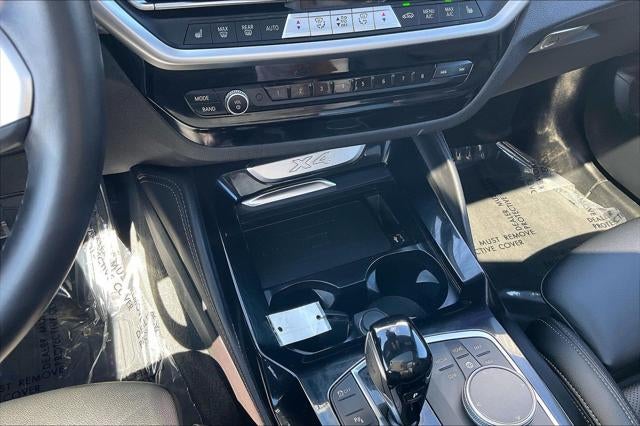 2023 BMW X4 xDrive30i