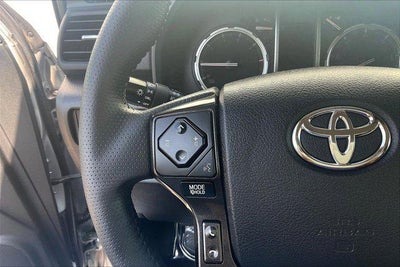 2023 Toyota 4RUNNER TRD Off Road