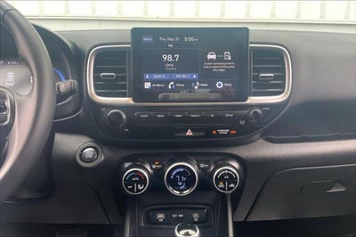 2024 Hyundai Venue SEL